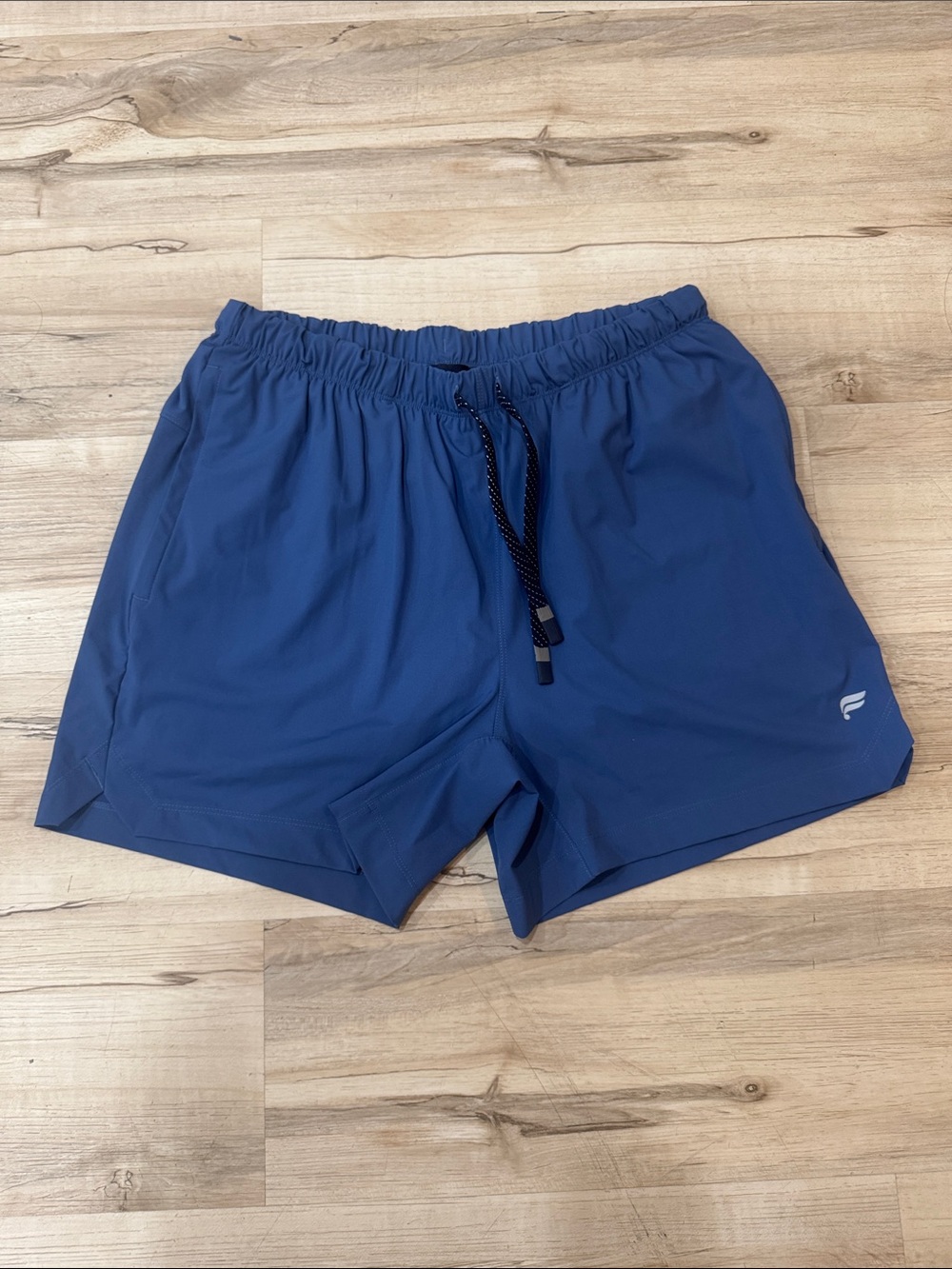 Mens Fabletics 5 inch The One Short Lined sz. L